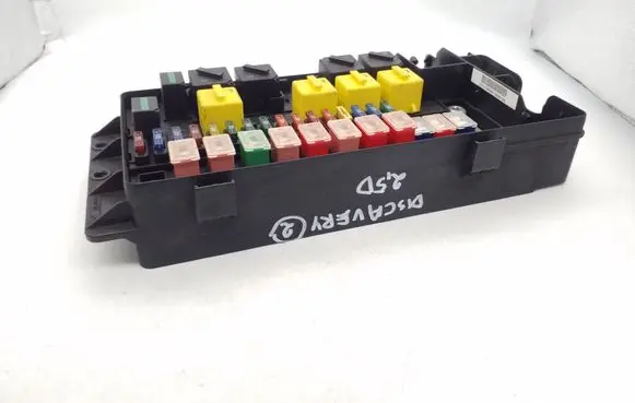 Land Rover Discovery 3 - LR3 Power management control unit YQE103800