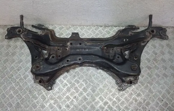 Toyota Auris 150 Front subframe 5120102102 5120102101