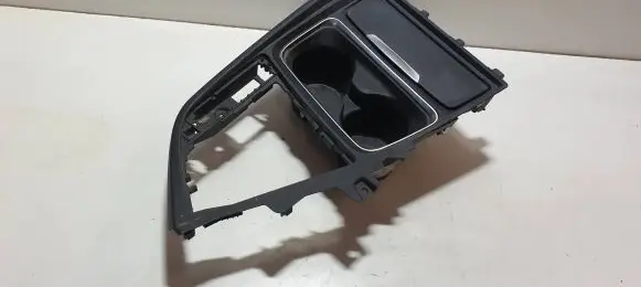 BMW 3 F30 F35 F31 Cup holder front 105048744