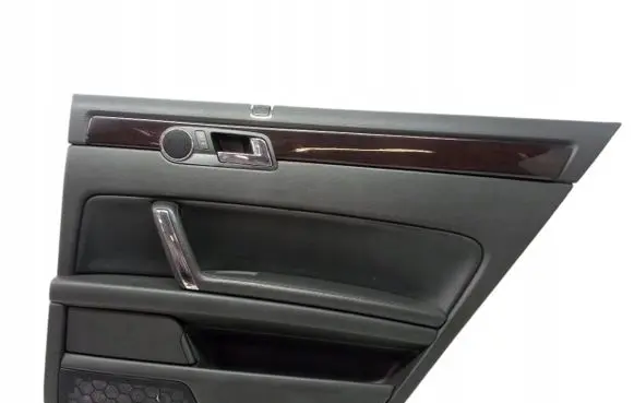 Volkswagen Phaeton Front door card panel trim