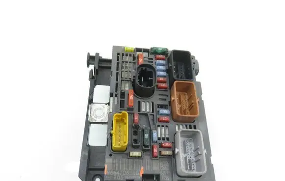 Peugeot 308 BSM Control unit 9664706280