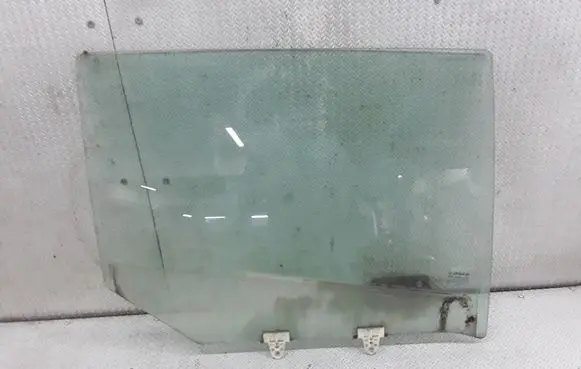 Renault Megane III Rear door window glass 43R000015