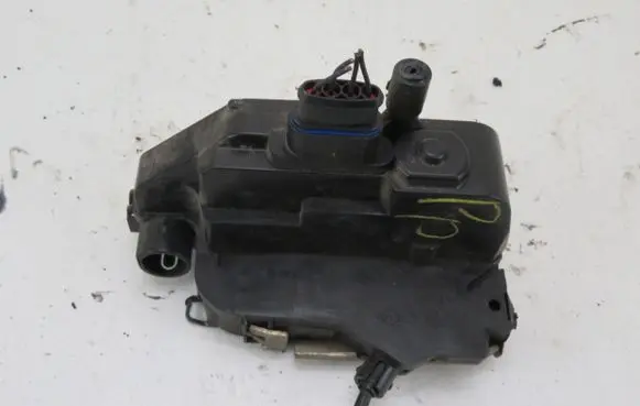 Renault Scenic II - Grand scenic II Front door lock