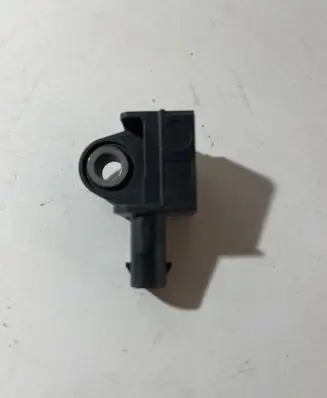 BMW X5 F15 Airbag deployment crash/impact sensor 9224177 112125