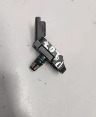 Peugeot 207 Air pressure sensor 0261230043