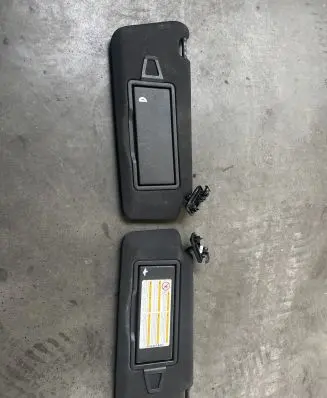 Mercedes-Benz E A207 Sun visor