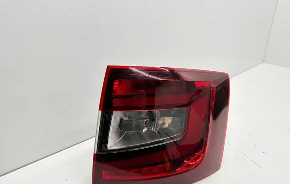 Skoda Octavia Mk3 (5E) Rear/tail lights 5E9945208 5E9945208A 00201932