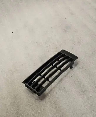 Audi A4 S4 B5 8D Front bumper lower grill