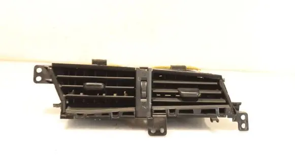 Toyota Yaris Dashboard air vent grill cover trim 17485