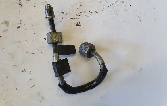 Land Rover Range Rover Sport L320 Fuel injector supply line/pipe NOCODE