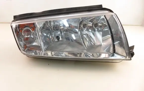 Skoda Fabia Mk1 (6Y) Headlight/headlamp