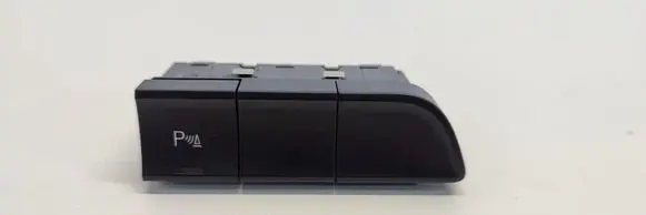 Audi Q3 8U Fog light switch 8U0959674C