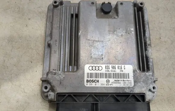 Skoda Superb B6 (3T) Engine control unit/module 03G906016G 0281011364 1039S04601