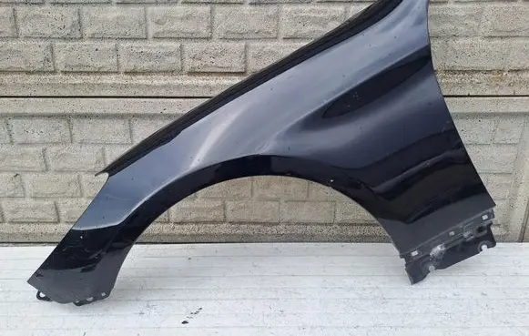 Hyundai Genesis Front wheel arch liner splash guards LPGENCOU