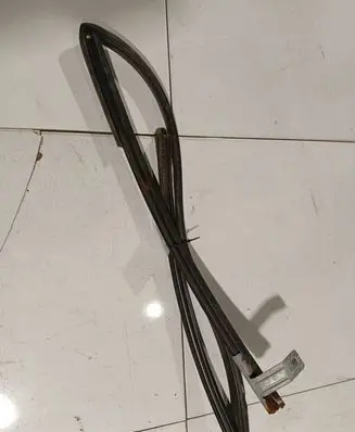 Chrysler Grand Voyager IV Rubber seal front coupe door 