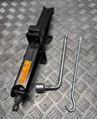 Nissan X-Trail T32 Lift Jack 995504BZ0B