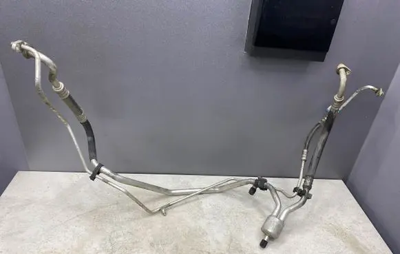 Citroen C4 Grand Picasso Air conditioning (A/C) pipe/hose 9670621580