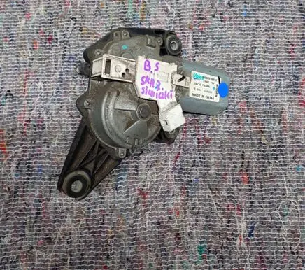 Nissan Juke I F15 Rear window wiper motor 287101KA0A W000018912