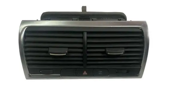 Audi Q7 4L Dashboard air vent grill cover trim 4L0820951