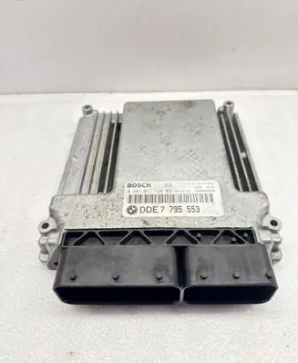 BMW 5 E60 E61 Engine control unit/module 7795553 0281011120 1039S05940