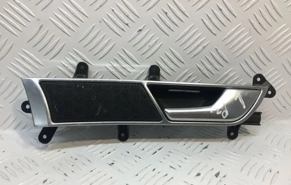 Audi A6 S6 C6 4F Front door interior handle 4F0837020B