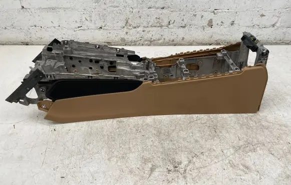 Porsche Macan (95B) Center console 105809606C 95B863241