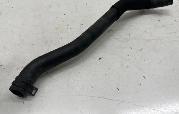 Mercedes-Benz E W213 Engine coolant pipe/hose A2535060035