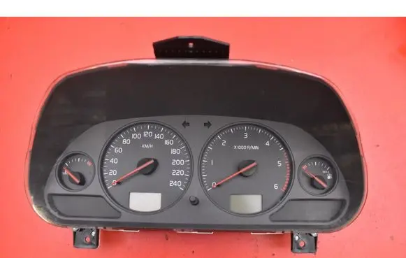 Volvo S40, V40 Speedometer (instrument cluster)