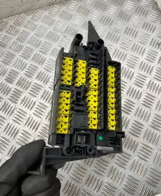 Peugeot 406 Fuse box set 9635518180