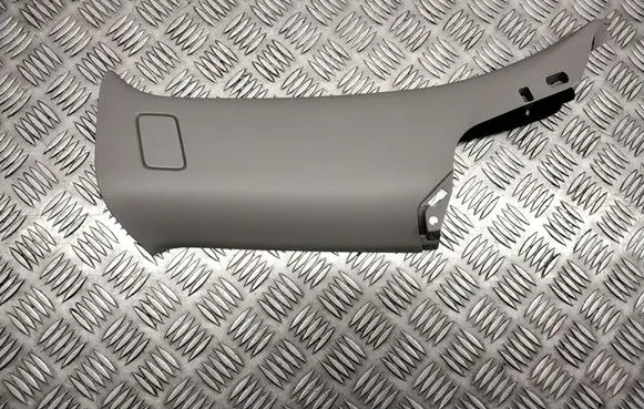 Volvo V70 (C) pillar trim