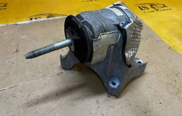 Ford Explorer VI Engine mount vacuum valve L1M36C060DG