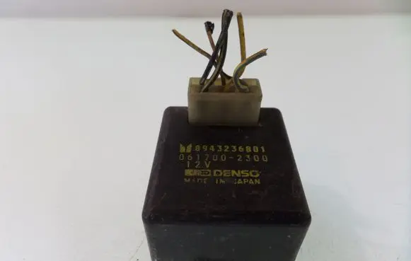 Opel Frontera A Other relay 8943236801 61700200