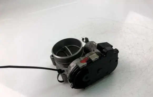 Mercedes-Benz C W202 Throttle valve A2110980109