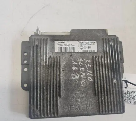 Renault Scenic I Engine control unit/module 7700107003D