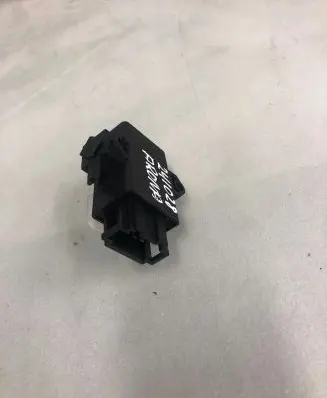 Seat Arona Seat heating relay 2q0959772