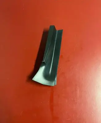 Rear/tail light trim molding