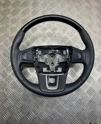 Renault Latitude (L70) Steering wheel