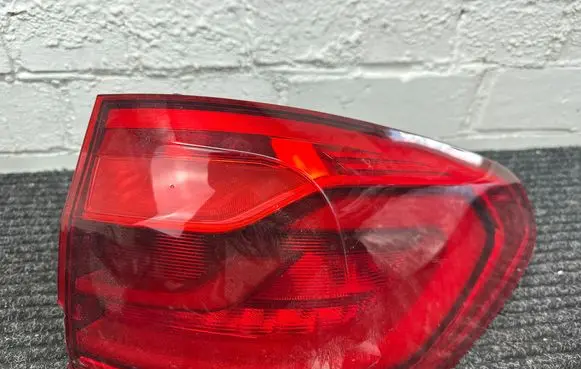Rear/tail lights
