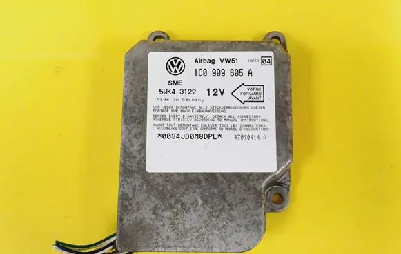 Volkswagen Golf IV Airbag control unit/module 1C0909605A