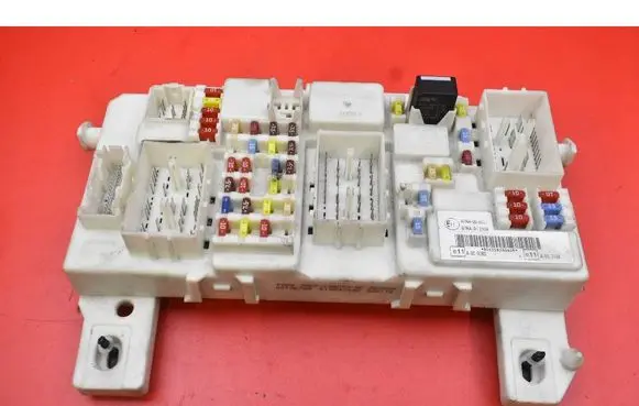 Ford Focus C-MAX Fuse box set 8M5T-14014-LXC
