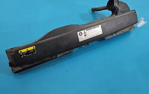 Volkswagen PASSAT B8 Air intake duct part 5Q0129254A IMPRK1530807