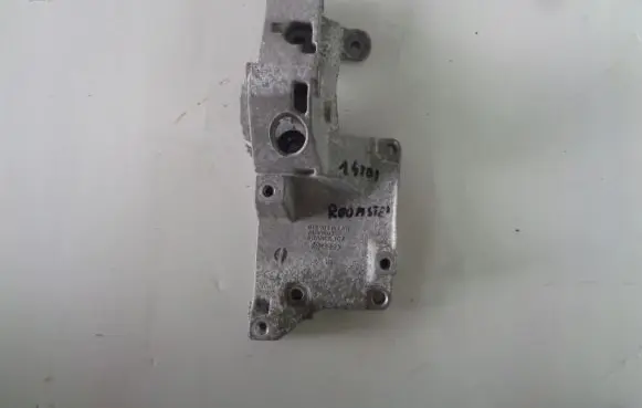 Skoda Roomster (5J) Generator/alternator bracket 038903143ac