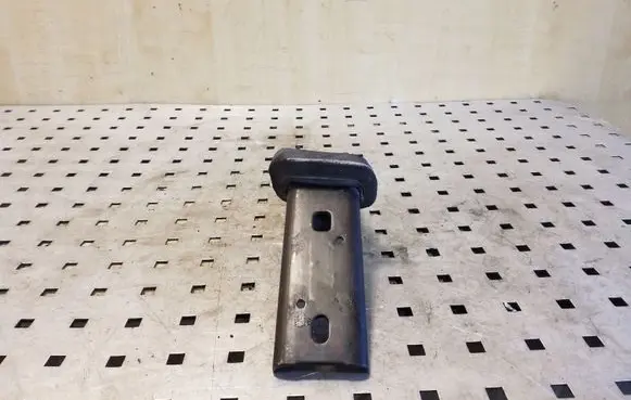 Renault Trafic II (X83) Sliding door middle roller runner 311973E