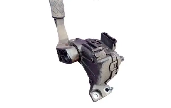 Audi A4 S4 B7 8E 8H Accelerator throttle pedal