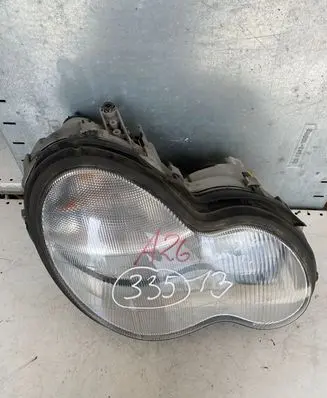 Mercedes-Benz C W203 Headlight/headlamp A2038200261 0301166202