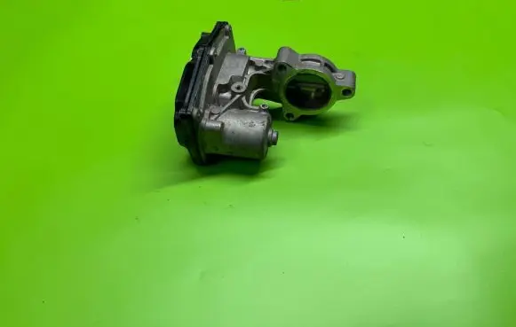 BMW 5 G30 G31 Throttle valve 52384500 16493AC0127