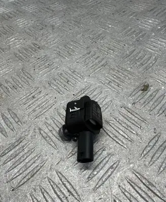 BMW X5 F15 Airbag deployment crash/impact sensor 9224178 180627 00068
