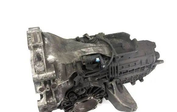 Volkswagen PASSAT B5 Manual 5 speed gearbox DHL DHL28097 8D0399114S