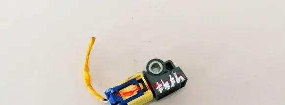 Hyundai Tucson TL Airbag deployment crash/impact sensor 102916