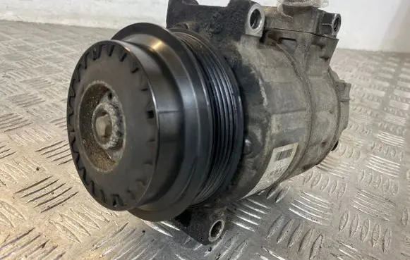 Mercedes-Benz C W204 Air conditioning (A/C) compressor (pump) A0022305011 8894291288 Z0006496A